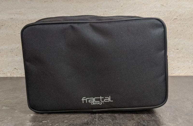 Fractal Design ION Photos 4 Fractal Design Ion+ 860P PSU - Power Your Gaming Rig