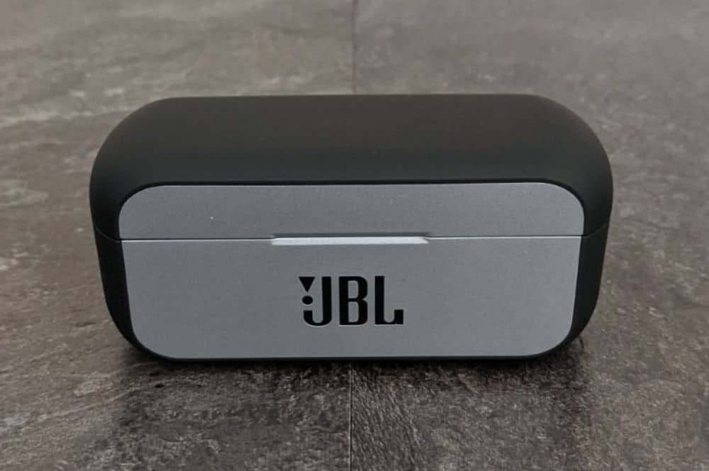 JBL Reflect Flow Photos 05 JBL Reflect Flow Review