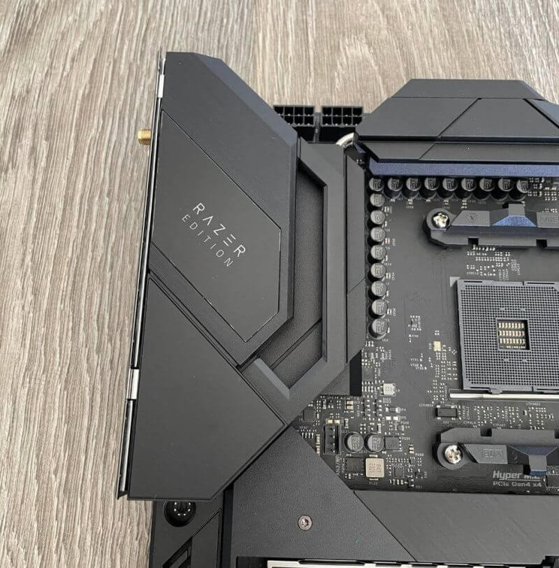 ASRock X570 Taichi Razer Edition Review