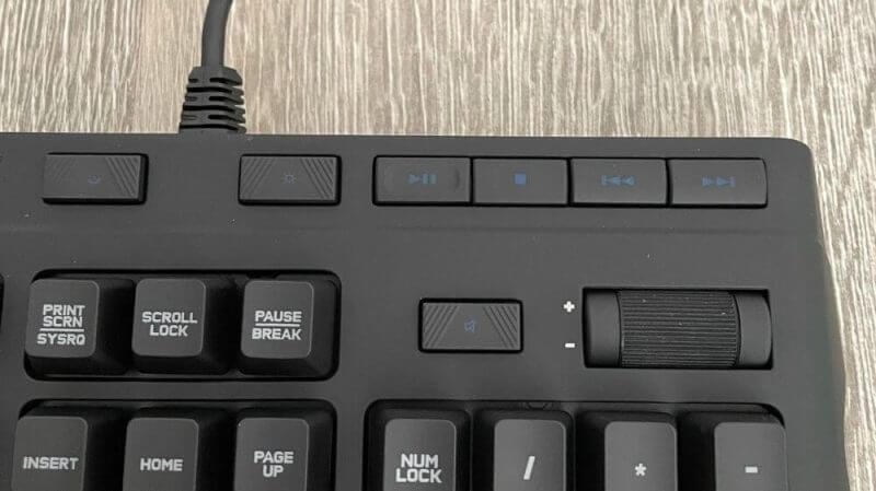 Logitech G970 Orion Review 10 Logitech G910 Orion Spectrum Review