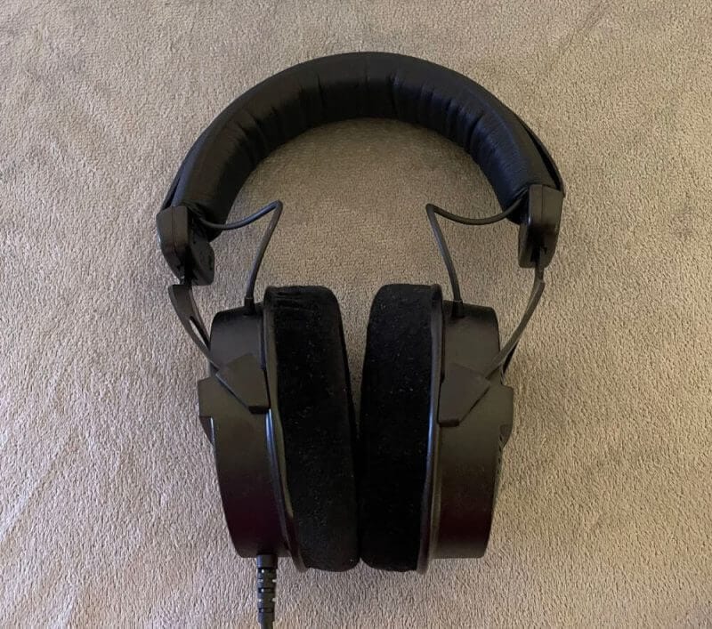 beyerdynamic dt990 pro review 02 Beyerdynamic DT 990 Pro 80 Ohm Headphones Review