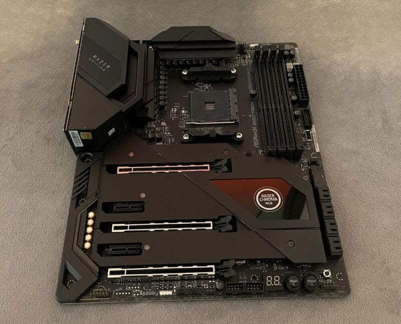 ASRock B550 Taichi Razer Edition Motherboard Review