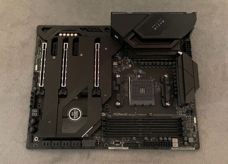 ASRock B550 Taichi Razer Edition Motherboard Review