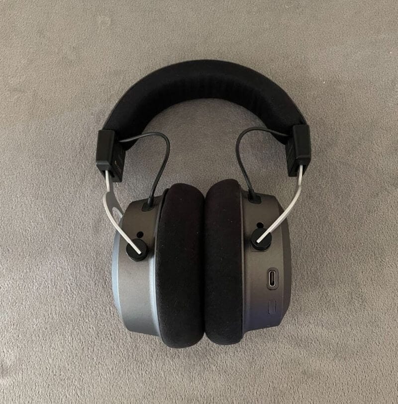 Beyerdynamic Amiron Wireless Headphones Review 5 beyerdynamic amiron wireless Review 05 Beyerdynamic Amiron Wireless Headphones Review