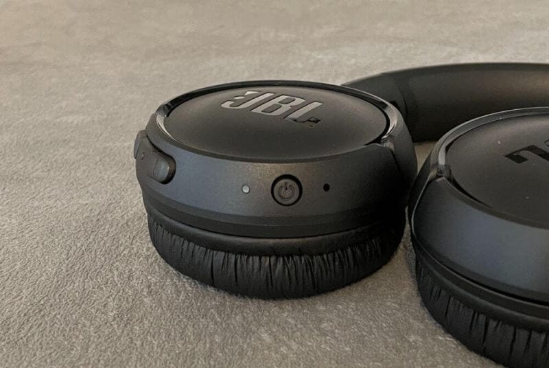 JBL Tune 510BT Wireless Headphones Review 9 JBL Tune 510BT Review 08 JBL Tune 510BT Wireless Headphones Review