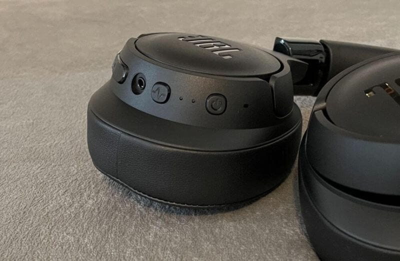 JBL Tune 760NC Wireless Headphones Review 9 JBL Tune 760NC Review 08 JBL Tune 760NC Wireless Headphones Review