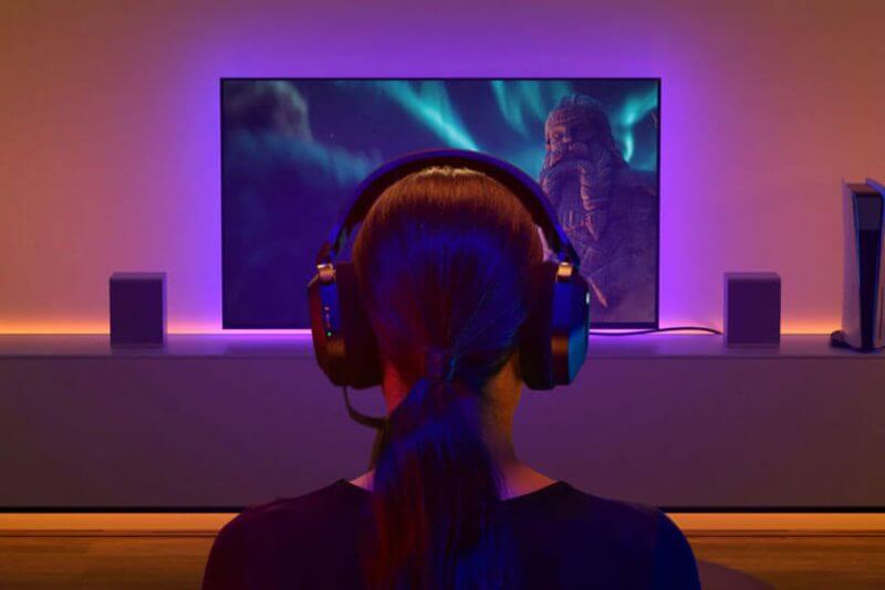 corsiar hs80 review Corsair HS80 RGB Wireless Headset Review