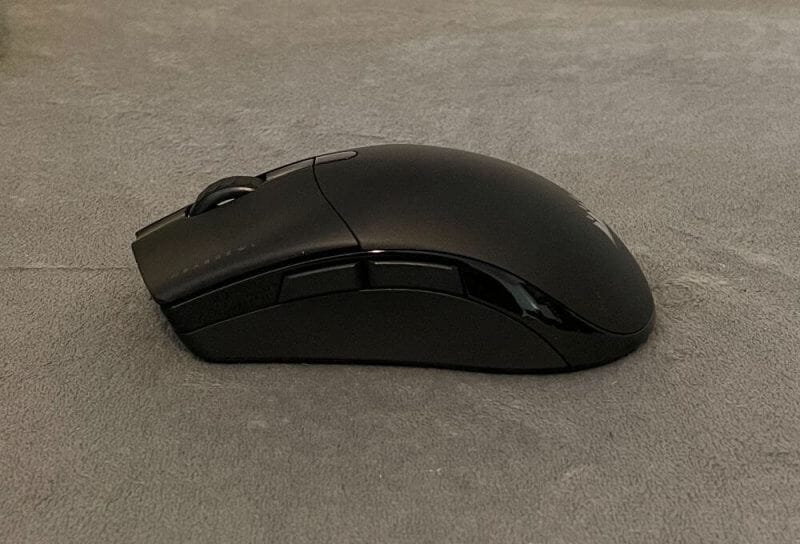CORSAIR Sabre RGB Wireless Review6 Corsair Sabre RGB Pro Wireless Review