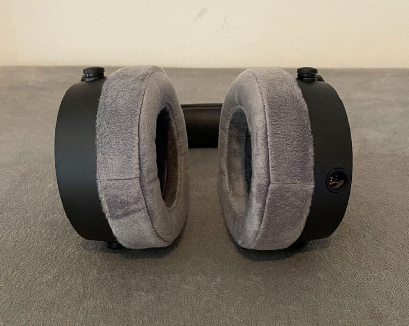 Beyerdynamic DT 700 Pro X Review 6 DT 700 Pro X Review4 Beyerdynamic DT 700 Pro X Review