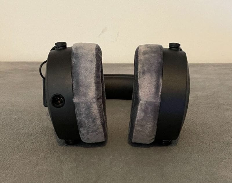 Beyerdynamic DT 900 Pro X Review 7 DT 900 Pro X Review6 Beyerdynamic DT 900 Pro X Review