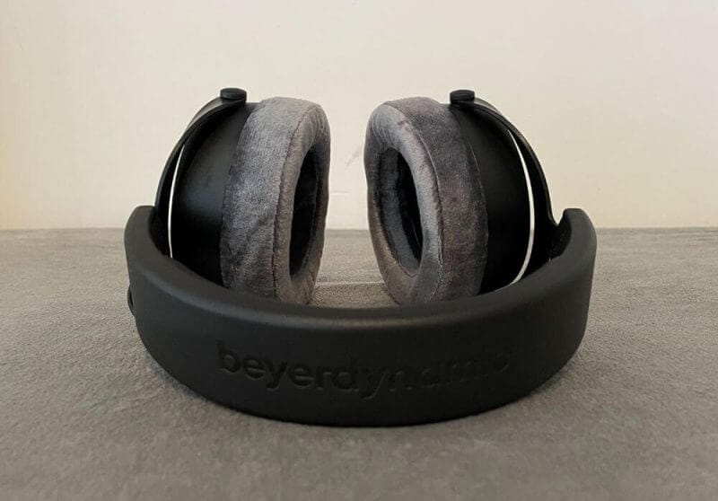 Beyerdynamic DT 900 Pro X Review 10 DT 900 Pro X Review9 Beyerdynamic DT 900 Pro X Review