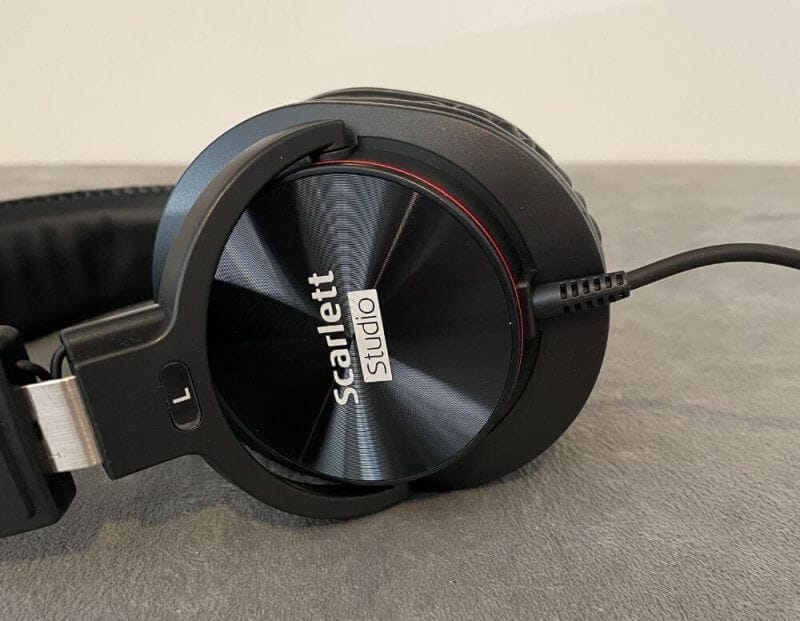 SCARLETT STUDIO REVIEW8 Scarlett Solo Studio Review