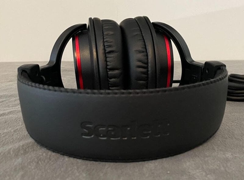 SCARLETT STUDIO REVIEW9 Scarlett Solo Studio Review