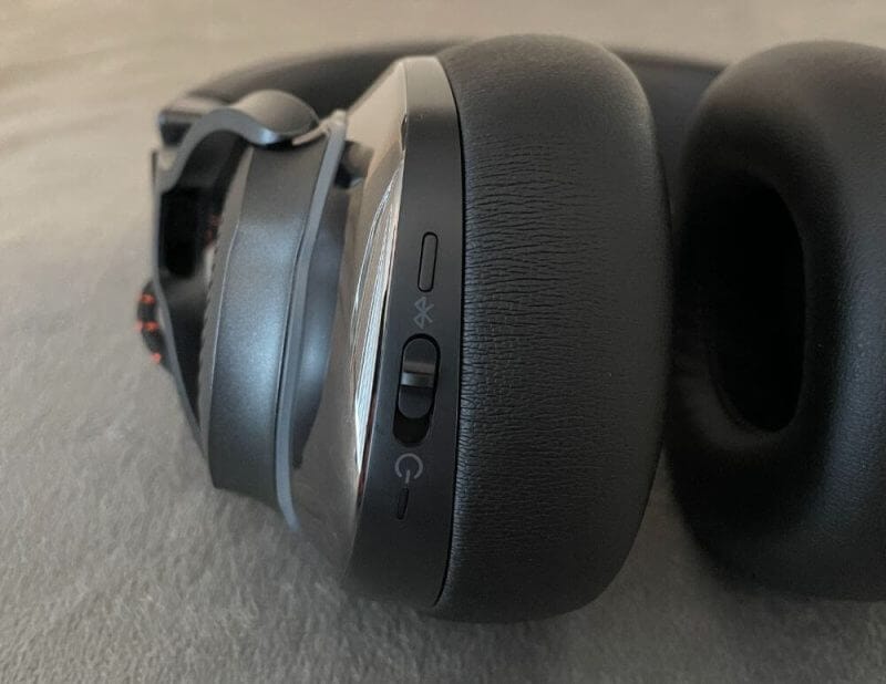 jbl quantum 800 review12 JBL Quantum 800 Wireless Gaming Headset Review