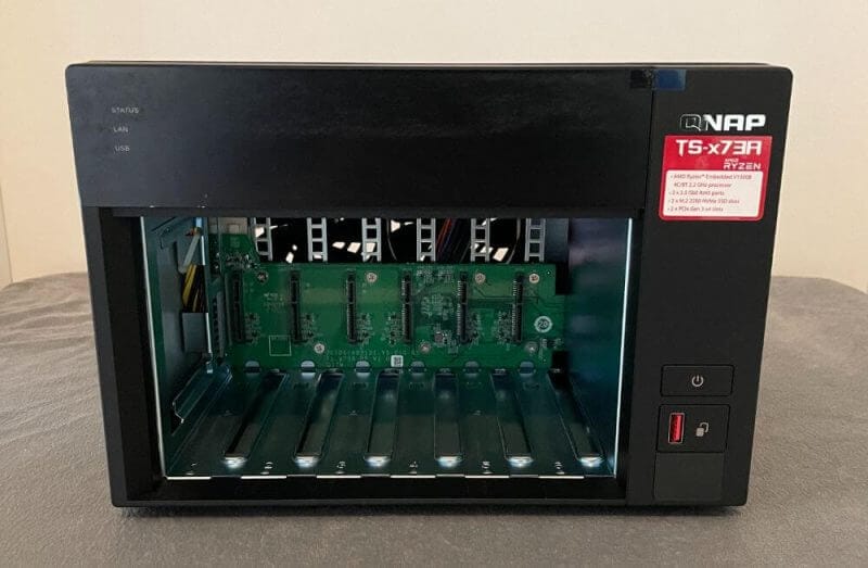 QNAP TS-673A 6 Bay NAS Review