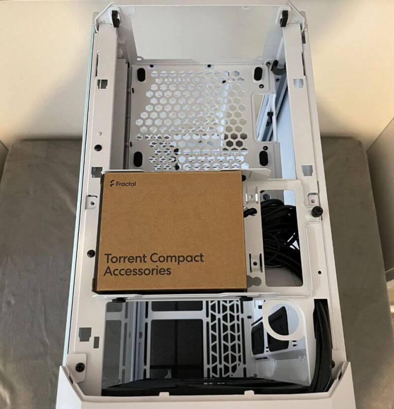 fractal torrent compact review7 Fractal Design Torrent Compact Review