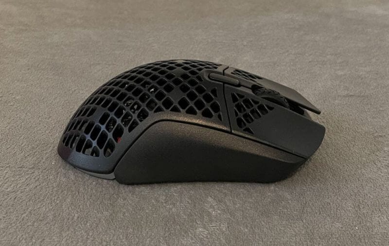 SteelSeries Aerox 9 Wireless Gaming Mouse Review 10 steelseries aerox 9 review2 SteelSeries Aerox 9 Wireless Gaming Mouse Review