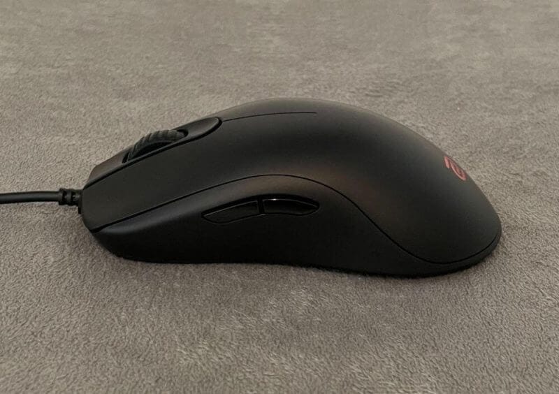benq zowie fk2b review5 BenQ Zowie FK2-B Mouse Review