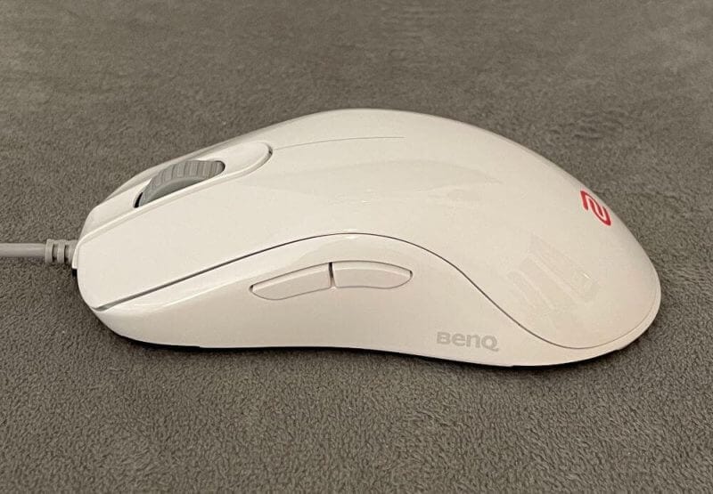 benq zowie fk2b white review3 BenQ Zowie FK2-B Mouse Review