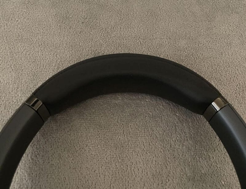 JBL Tour One Headphones Review 8 jbl tour one review6 JBL Tour One Headphones Review