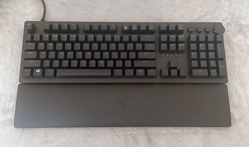 Razer Huntsman V2 Optical Gaming Keyboard Review 11 razer hunstman v2 review15 Razer Huntsman V2 Optical Gaming Keyboard Review