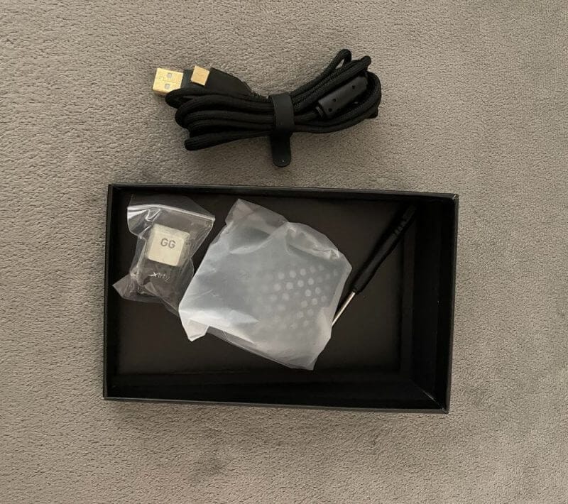 Xtrfy M42 Wireless Mouse Review 4 xtrfy m42 wireless review3 Xtrfy M42 Wireless Mouse Review