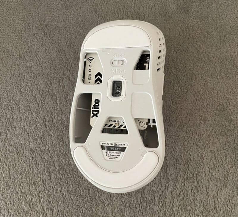 Pulsar Xlite V2 Mini Wireless Gaming Mouse Review 12 pulsar xlite v2 mini review5 Pulsar Xlite V2 Mini Wireless Gaming Mouse Review