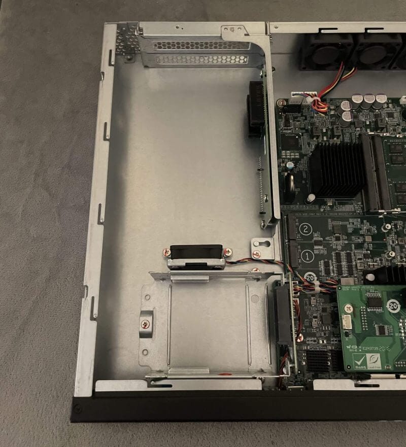 QNAP QGD-1602P Switch Review 14 qnap qgd 1602p review13 scaled QNAP QGD-1602P Switch Review