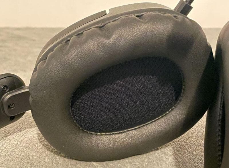 ASUS TUF Gaming H1 Wireless Headset Review 9 asus tuf h1 gaming review8 ASUS TUF Gaming H1 Wireless Headset Review