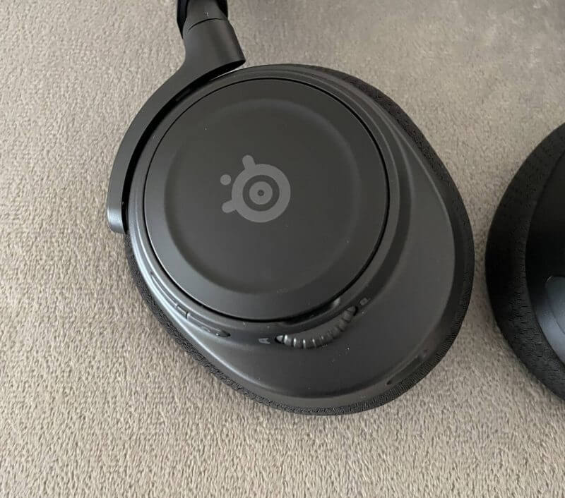 steelseries arctis nova 7 wireless review5 SteelSeries Arctis Nova 7 Wireless Headset Review