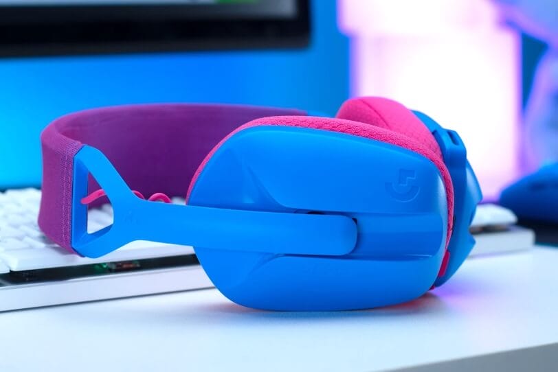 logiotech g435 banner Logitech G435 Lightspeed Review