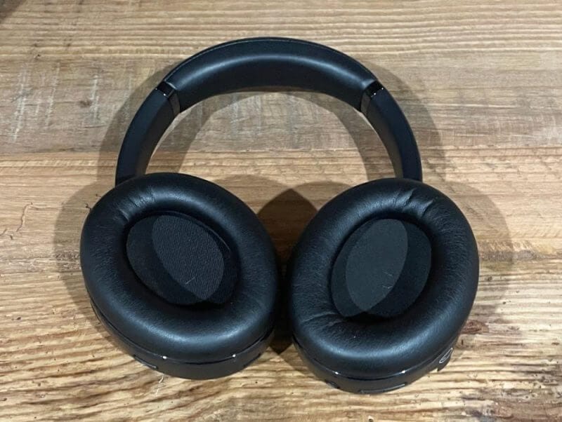 jbl tour one m2 review8 JBL Tour One M2 Wireless Headphones Review