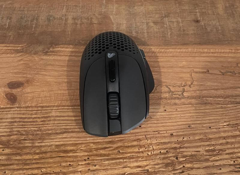 glorious model i 26 Glorious Model I 2 Wireless Review - A Wireless Gaming Mouse with Great Ergonomics