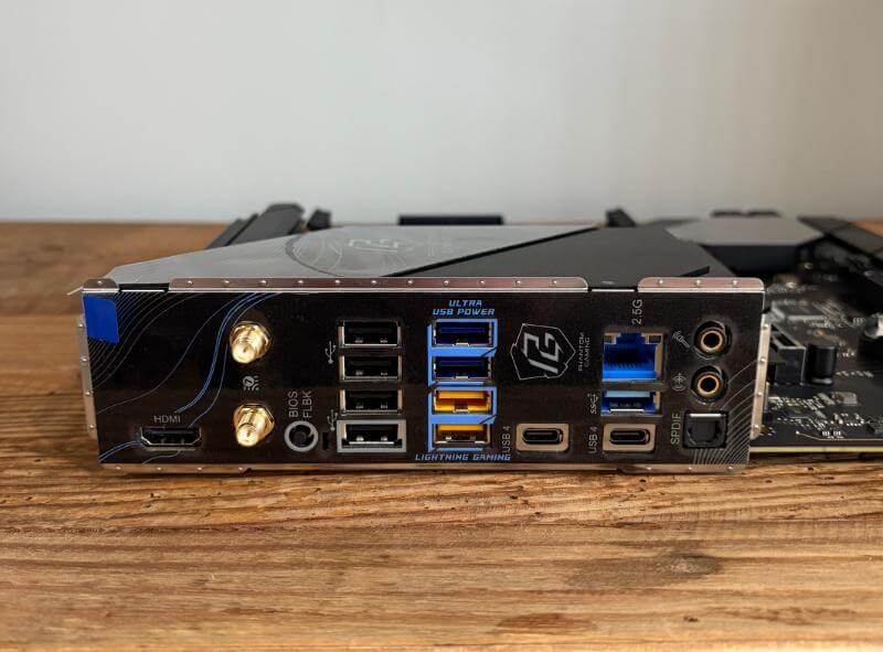 はるとんぱっくす X870 Riptide Wifi ASRock | X870 Riptide WiFi