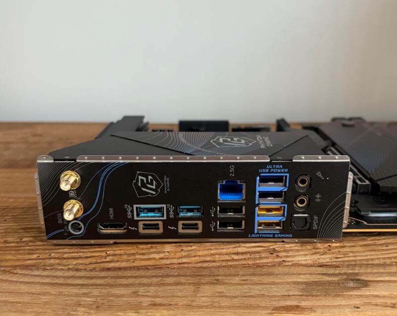 ASRock Phantom Gaming Z890 Riptide Review2 ASRock Phantom Gaming Z890 Riptide Review: Power, Performance, and Innovation for Gamers