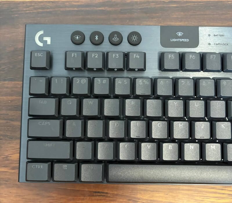 logitech g915 x lightspeed review3 Logitech G915 X TKL Lightspeed Keyboard Review – Precision and Performance in a Sleek Wireless Form