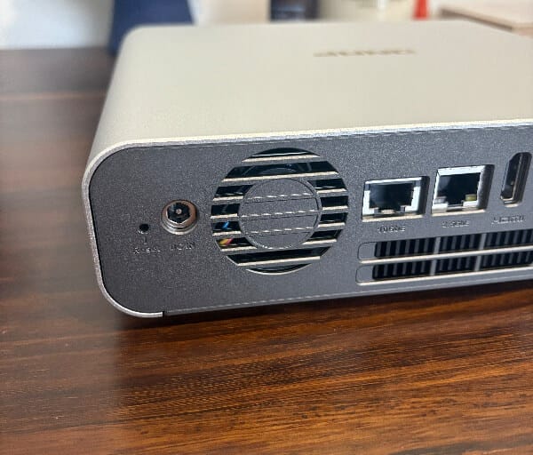 QNAP TBS-h574TX Review – The NAS That Blends Performance, Portability, and Power 8 TBS h574TX Review7 QNAP TBS-h574TX Review – The NAS That Blends Performance, Portability, and Power