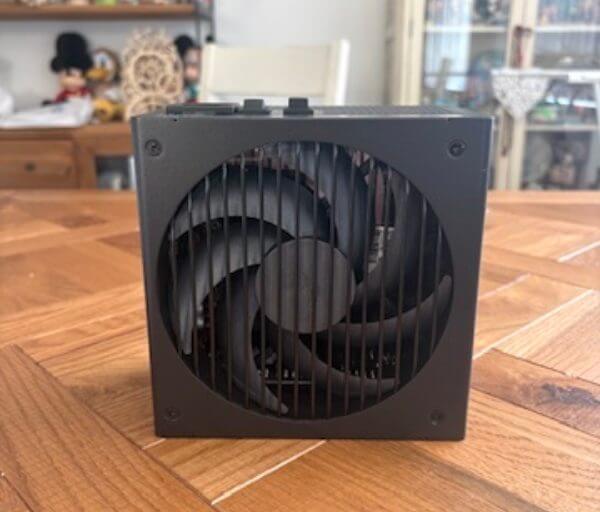 Fractal Design Ion 3 1000w review5 Fractal Design Ion 3 Gold 1000W Review: A Modern PSU Built for Next-Gen Systems