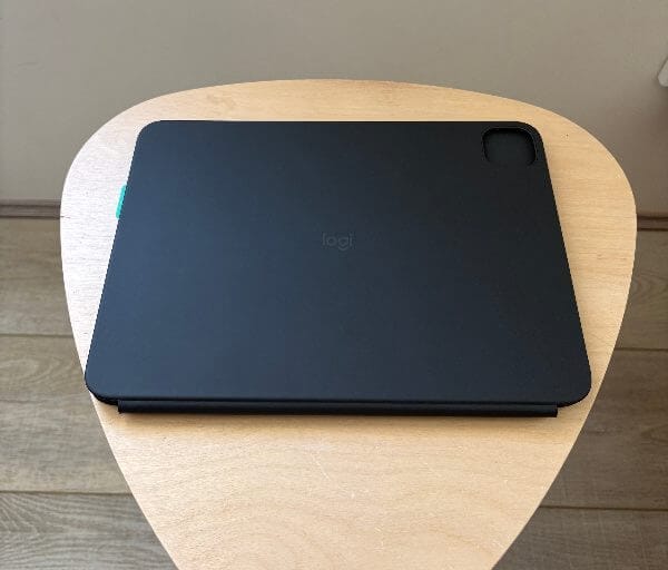 logitech flip folio review7 Logitech Flip Folio Review: A Detachable Keyboard Case That Adapts to Your Day