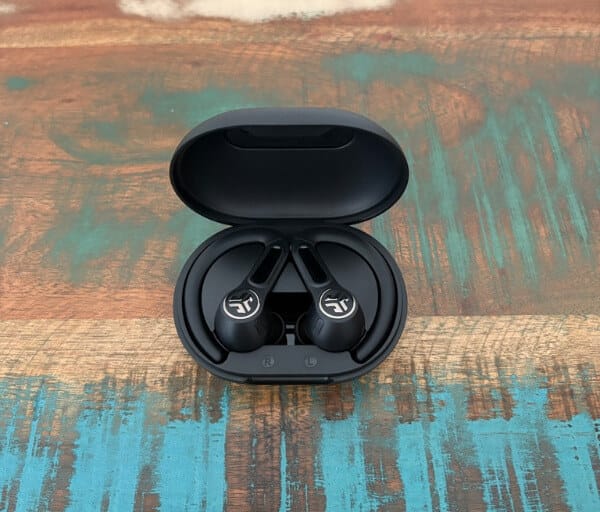 JLab Epic Sport ANC 3 Review: Built for Movement, Tuned for Everyday Listening 5 JLab Epic Sport ANC 3 Review11 JLab Epic Sport ANC 3 Review: Built for Movement, Tuned for Everyday Listening